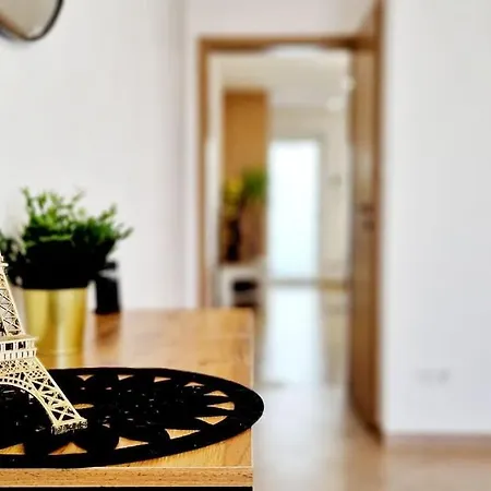 Beautiful Apart. Private Parking